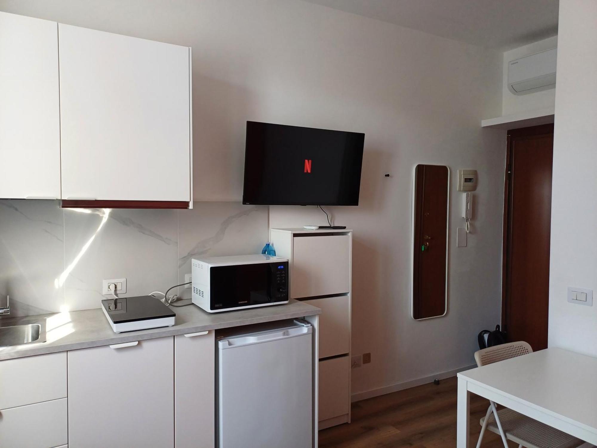 Sweet Smart Easy Apartment Porta Romana City Center Milano Eksteriør billede